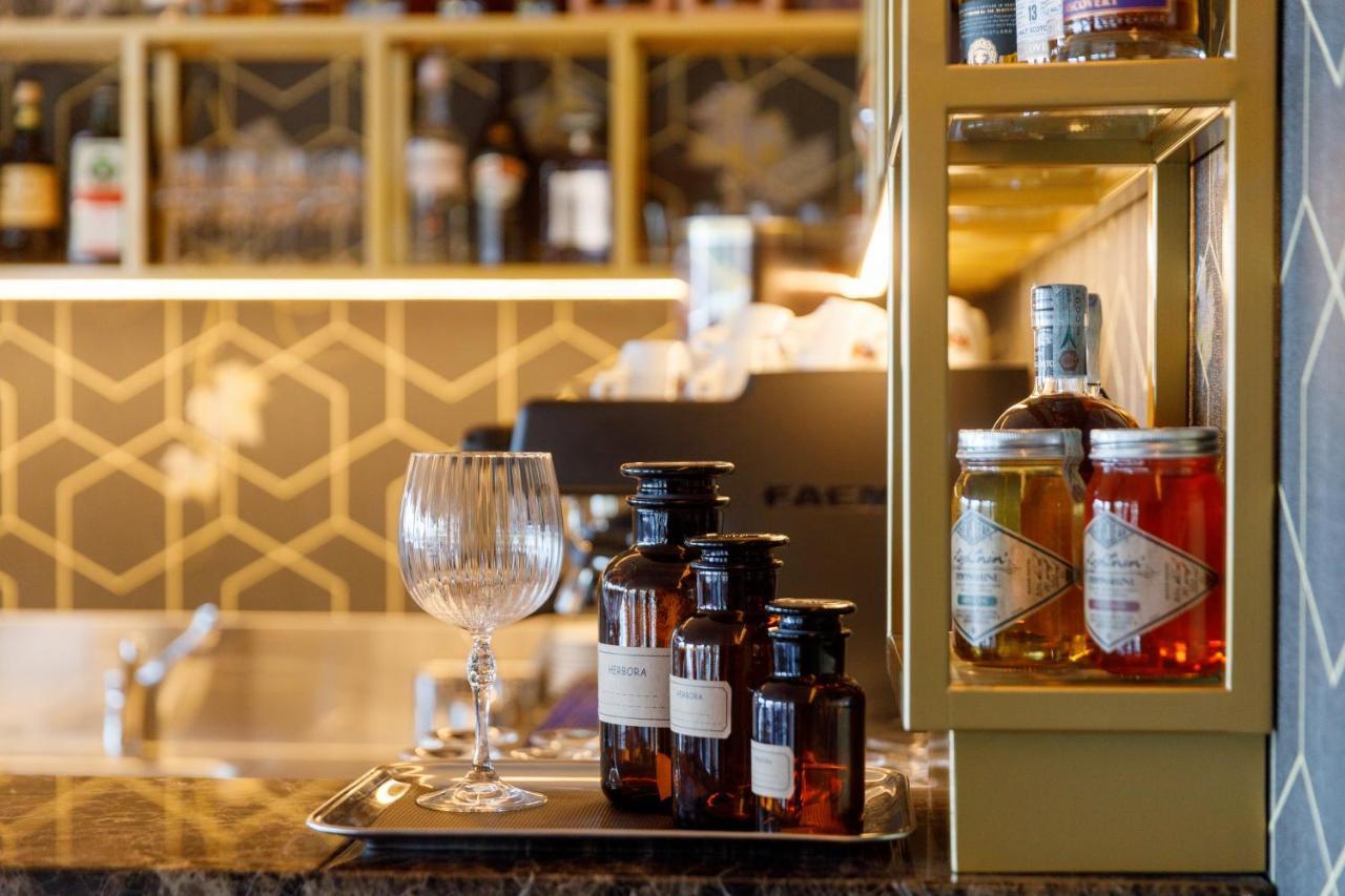 Deville & Spa كوسترمانو المظهر الخارجي الصورة